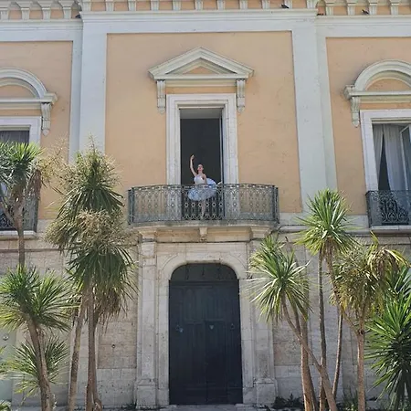 Palazzo Chiaia