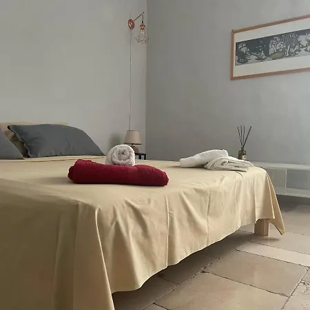 Bed & Breakfast Palazzo Chiaia *